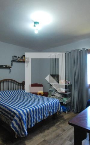 Casa à venda com 222m², 5 quartos e 2 vagasSuíte
