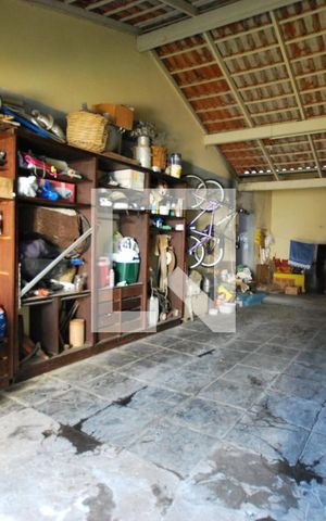 Casa à venda com 222m², 5 quartos e 2 vagasGaragem