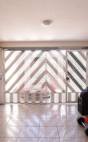 Casa de condomínio à venda com 133m², 2 quartos e 2 vagasGaragem