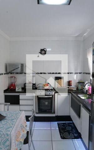 Casa de condomínio à venda com 133m², 2 quartos e 2 vagasCozinha
