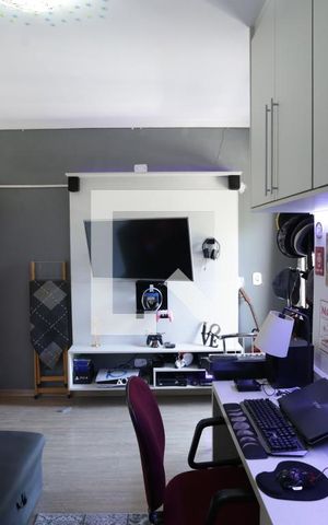 Casa de condomínio à venda com 133m², 2 quartos e 2 vagasSuíte 2