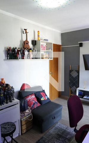Casa de condomínio à venda com 133m², 2 quartos e 2 vagasSuíte 2