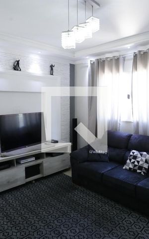 Casa de condomínio à venda com 133m², 2 quartos e 2 vagasSala