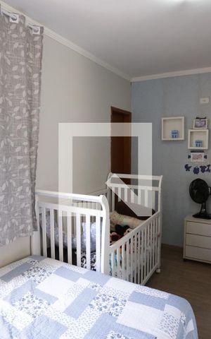Casa de condomínio à venda com 133m², 2 quartos e 2 vagasSuíte 1