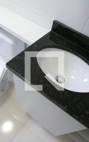 Apartamento à venda com 43m², 2 quartos e sem vagaBanheiro