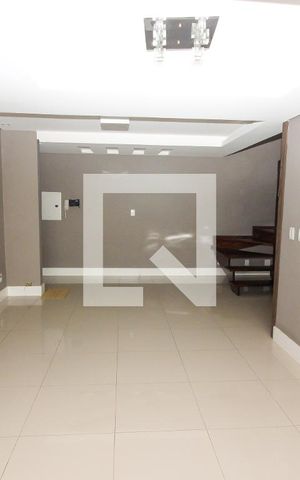 Apartamento à venda com 298m², 3 quartos e 2 vagas Apartamento à venda com 298m², 3 quartos e 2 vagasSala 1