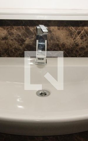 Apartamento à venda com 298m², 3 quartos e 2 vagas Apartamento à venda com 298m², 3 quartos e 2 vagasBanheiro da Suíte