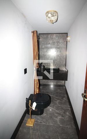 Apartamento à venda com 298m², 3 quartos e 2 vagas Apartamento à venda com 298m², 3 quartos e 2 vagasLavabo