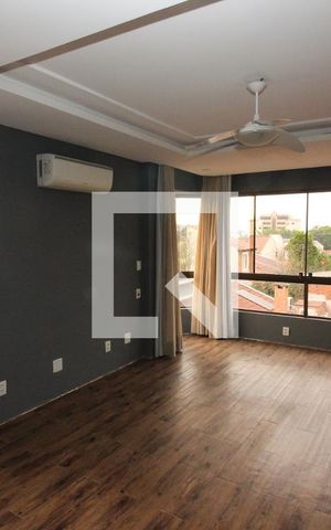 Apartamento à venda com 298m², 3 quartos e 2 vagas Apartamento à venda com 298m², 3 quartos e 2 vagasQuarto Suíte