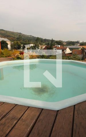 Apartamento à venda com 298m², 3 quartos e 2 vagas Apartamento à venda com 298m², 3 quartos e 2 vagasPiscina