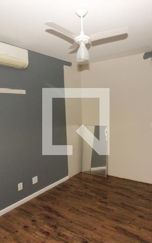 Apartamento à venda com 298m², 3 quartos e 2 vagas Apartamento à venda com 298m², 3 quartos e 2 vagasQuarto 1
