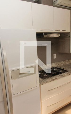 Apartamento à venda com 298m², 3 quartos e 2 vagas Apartamento à venda com 298m², 3 quartos e 2 vagasCozinha