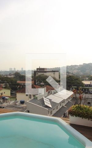 Apartamento à venda com 298m², 3 quartos e 2 vagas Apartamento à venda com 298m², 3 quartos e 2 vagasVista da Piscina