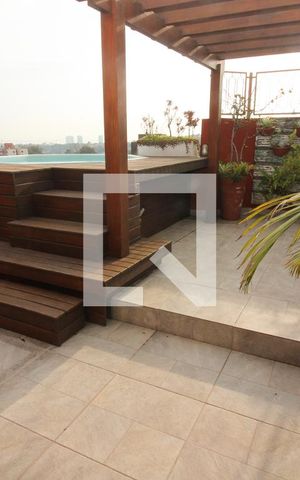 Apartamento à venda com 298m², 3 quartos e 2 vagas Apartamento à venda com 298m², 3 quartos e 2 vagasQuintal