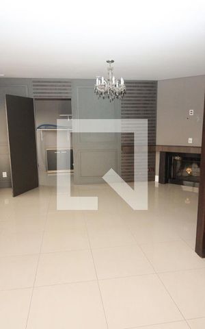 Apartamento à venda com 298m², 3 quartos e 2 vagas Apartamento à venda com 298m², 3 quartos e 2 vagasSala 2