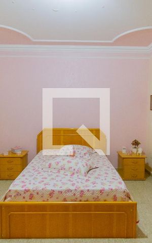 Casa à venda com 365m², 4 quartos e 10 vagas Casa à venda com 365m², 4 quartos e 10 vagasQuarto 2