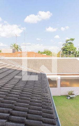Casa à venda com 365m², 4 quartos e 10 vagas Casa à venda com 365m², 4 quartos e 10 vagasVista da Varanda