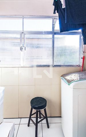 Apartamento à venda com 60m², 2 quartos e 1 vagaÁrea de serviço