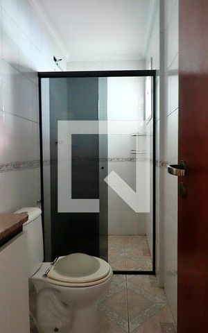 Apartamento para alugar com 100m², 3 quartos e 2 vagasBanheiro da Suíte