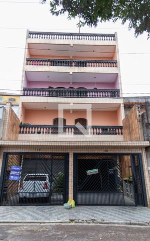 Apartamento para alugar com 80m², 2 quartos e 1 vagaFachada