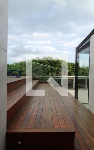 Apartamento à venda com 385m², 5 quartos e 4 vagasVista - Quarto