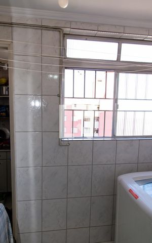 Apartamento à venda com 68m², 3 quartos e 1 vagaÁrea de Serviço