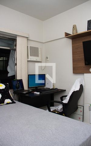 Apartamento à venda com 68m², 2 quartos e 1 vagaQuarto 01