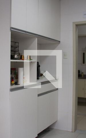 Apartamento à venda com 68m², 2 quartos e 1 vagaCozinha