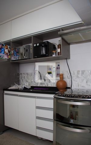 Apartamento à venda com 68m², 2 quartos e 1 vagaCozinha