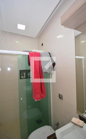 Casa à venda com 448m², 3 quartos e 2 vagasBanheiro