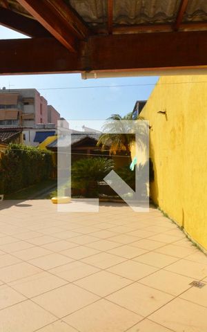 Casa à venda com 448m², 3 quartos e 2 vagasÁrea de Serviço