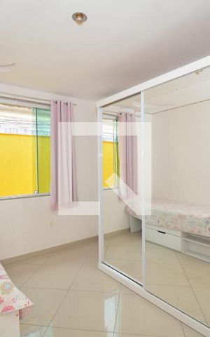 Casa à venda com 448m², 3 quartos e 2 vagasQuarto 2