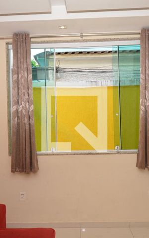 Casa à venda com 448m², 3 quartos e 2 vagasSala