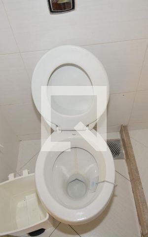 Casa à venda com 448m², 3 quartos e 2 vagasBanheiro 1 da Churrasqueira