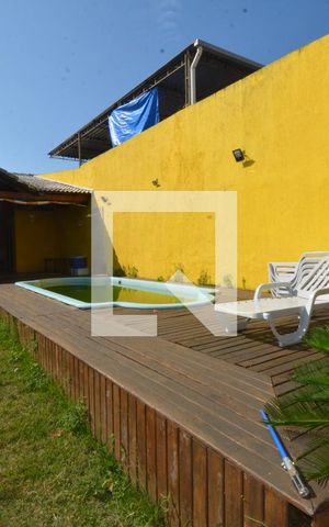 Casa à venda com 448m², 3 quartos e 2 vagasQuintal - Piscina