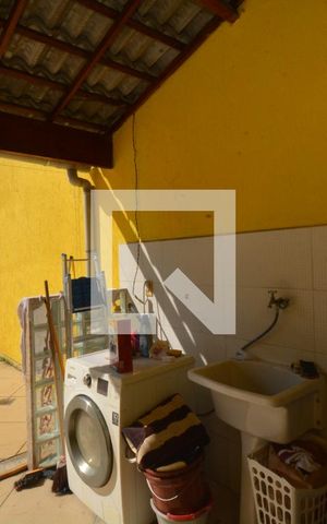 Casa à venda com 448m², 3 quartos e 2 vagasÁrea de Serviço