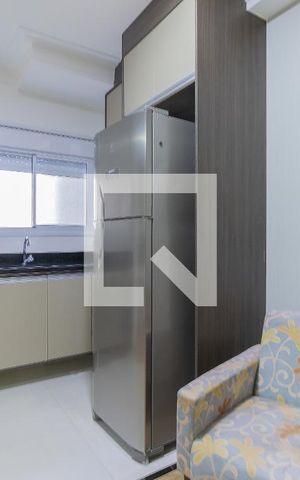 Apartamento para alugar com 39m², 1 quarto e 1 vaga Apartamento para alugar com 39m², 1 quarto e 1 vagaEntrada
