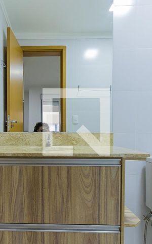 Apartamento para alugar com 39m², 1 quarto e 1 vaga Apartamento para alugar com 39m², 1 quarto e 1 vagaBanheiro