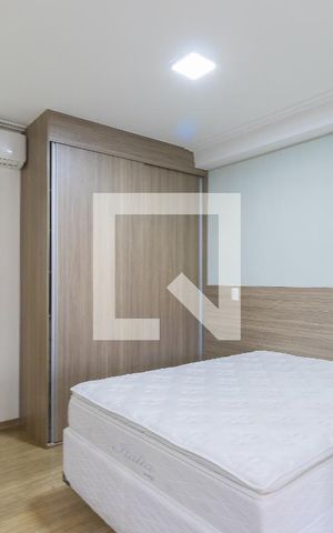 Apartamento para alugar com 39m², 1 quarto e 1 vaga Apartamento para alugar com 39m², 1 quarto e 1 vagaSuíte