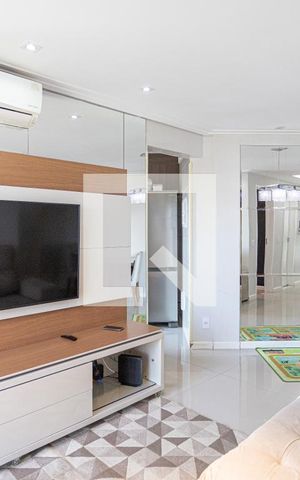 Apartamento para alugar com 96m², 3 quartos e 2 vagas Apartamento para alugar com 96m², 3 quartos e 2 vagasSala