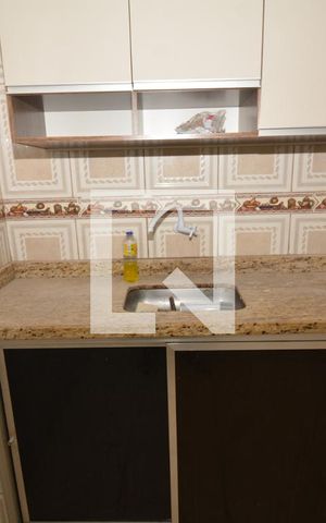 Casa para alugar com 50m², 1 quarto e sem vagaCozinha e Área de Serviço