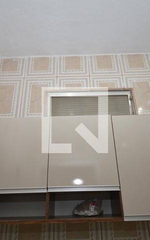 Casa para alugar com 50m², 1 quarto e sem vagaCozinha e Área de Serviço - Armários