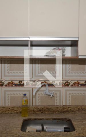 Casa para alugar com 50m², 1 quarto e sem vagaCozinha e Área de Serviço