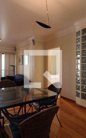 Apartamento para alugar com 70m², 1 quarto e 1 vagaSala