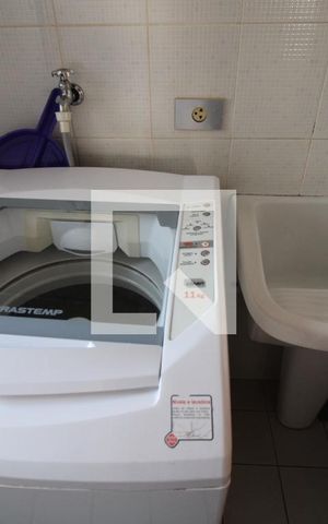 Apartamento à venda com 70m², 1 quarto e 1 vagaÁrea de Serviço