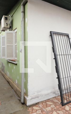 Casa à venda com 363m², 2 quartos e 2 vagasAcesso à entrada da casa