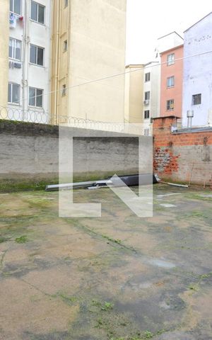 Casa à venda com 363m², 2 quartos e 2 vagasPátio 2
