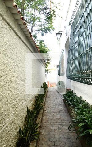 Apartamento à venda com 137m², 3 quartos e 1 vagaÁrea comum