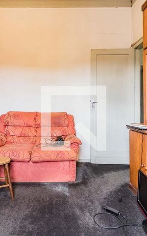 Casa à venda com 500m², 4 quartos e 4 vagas Casa à venda com 500m², 4 quartos e 4 vagasDormitório