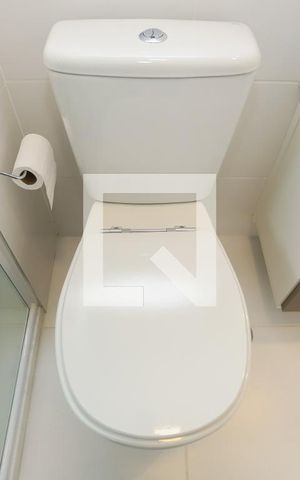 Apartamento para alugar com 163m², 3 quartos e 3 vagasBanheiro do Quarto 1